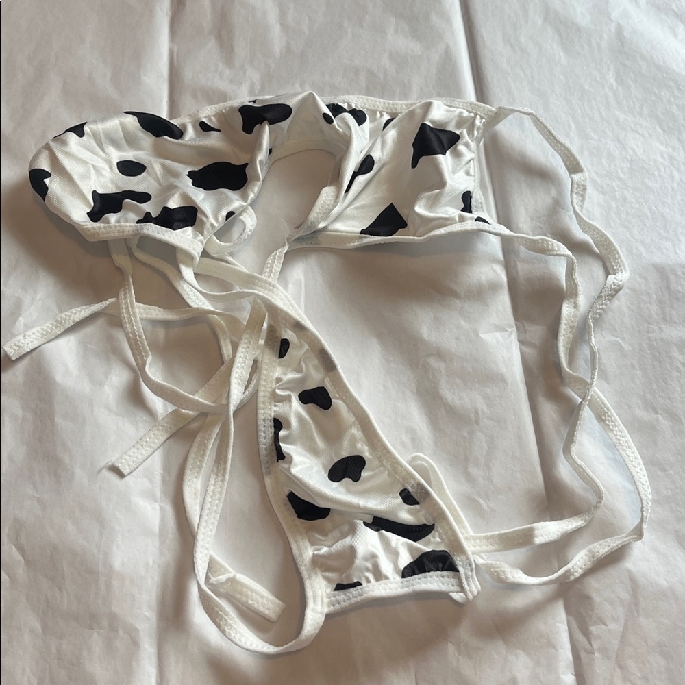 Stylish Black and White Halter Bodysuit - Picture 5 of 12